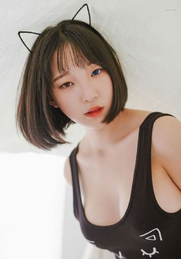 韩国电影年轻的嫂子2_BD神马影院手机在线