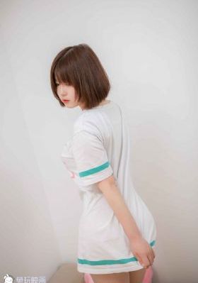 陪浴美人_免VIP免费在线观看