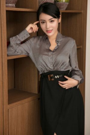 强j2:制服y惑_日本成人在线
