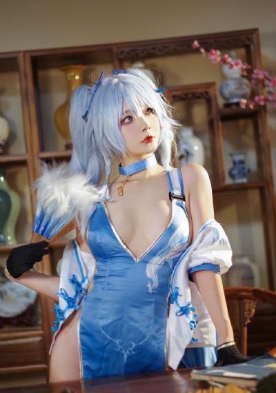 范冰冰版的武媚娘传奇_BD英语在线视频播放