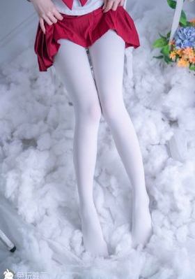 行长将她双腿分得更开视频_720动漫在线观看