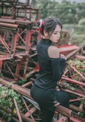 三级艳星无删减_蓝光在线观看电视